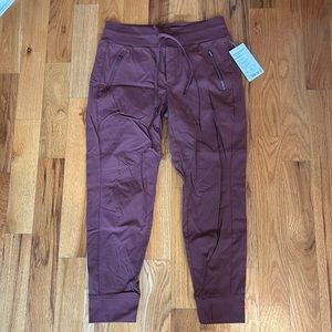 Athleta Trekkie North Jogger